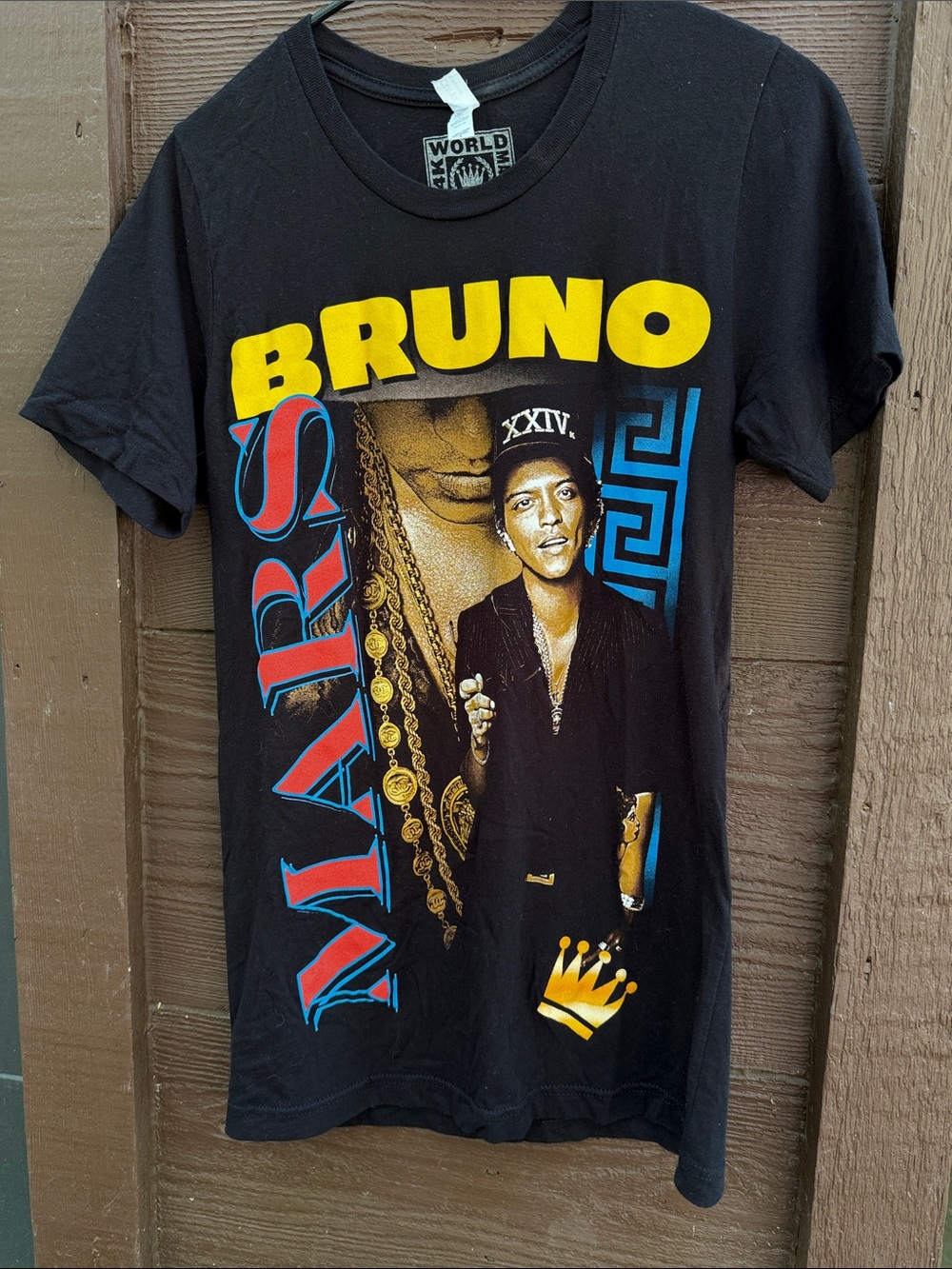 Bruno Mars Magic Tour tee